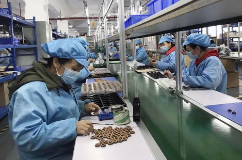 五一，致敬最美勞動者 智能化清潔機械與設備的革新力量